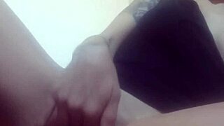 why does horny mom masturbate squirting in bathroom before gym?