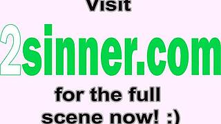 Cougar flexes legs for deep bareback fuck!