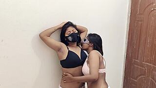 Desi Lesbian Bhabhi Enjoys Romantic Bedroom Chudai