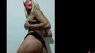 hot mature slaps her bare pussy under short skirt on webcam!