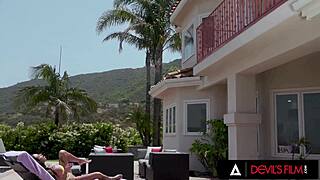 Busty Bimbo Bombshell Fucked Wild by Vibrator Turns Horny Ride