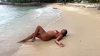 my nudist beach romp with melani latina