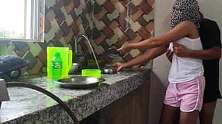 oh man indian homemade kitchen sex with juicy desi wife