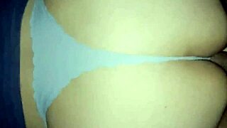 Amateur Latina milf's big ass gets fucked hard homemade