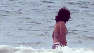 stepson wanna cum in my hairy pussy while i masturbate beachside?