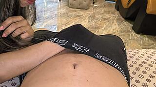 Tempting Slut Seduces Stranger for Secret Motel 69 Rendezvous