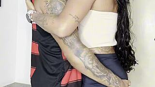 Ele Me Chama De Tia Mas Me Colocou Pra Mamar O Pau Dele