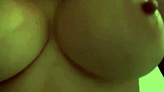 artemisia's juicy boobs bouncing wild for you 🍒💦🫦