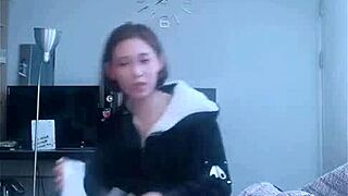 skinny korean in shorts flashes panties during bigo live