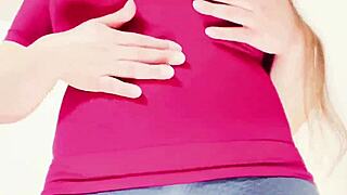 big titted puta cameltoe milf masturbates huge pussy leggings