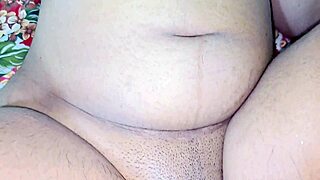 Desi Hot Bari Behan Rough Phudi Pounding Load Moaning Quickie