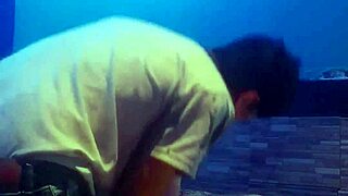 chupando su vagina y culo antes de cogida en motel