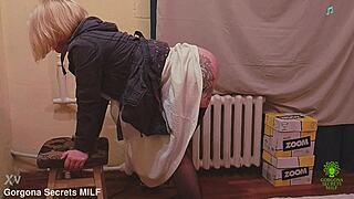 Boss lady offers her curvy ass to migrant worker