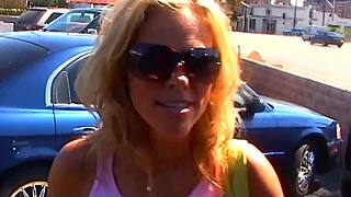 Kayla Synz Craves Cock As Hot Milf!