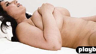 sarah arabic's huge tits shake in kinky solo masturbation post-interview