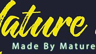 stepmom and stepdaughter katty west scissor and lick shaved pussies