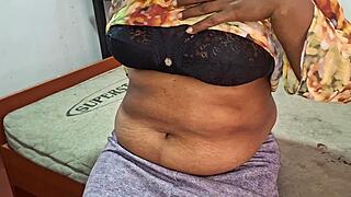 Huge boobs bbw latina milf shy on cam shaking naturals solo