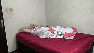 fodendo gostoso minha madrasta safada bareback monster cock squirting wet pussy machine milking her huge tits!!