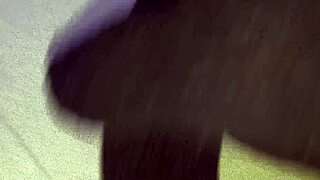 fodendo gostoso meu cuzinho up close with mature solo action