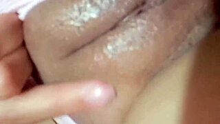 damn girl that big ass dildo makes you squirt so hard???