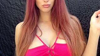 italian milf artemisia love smokes outdoors fetish