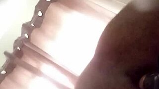 oakfoxxy shakes mature ass riding anal toys to orgasm