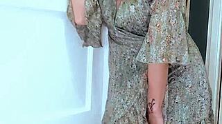 Desperate Redhead Milf Begs For Dripping Wet Piss Sport Compilation