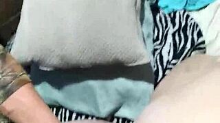 hot milf kinzy jo bends over wide for her fans pounding