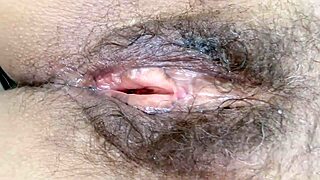 watch my huge hairy pussy crave big cock licking 👅💦🍑😍