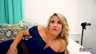 Inked curvy blonde mature anya gapes in intense solo play
