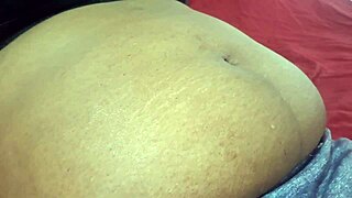 Big ass Asian girlfriend moans loud