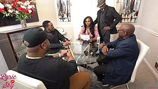 Damn, i luv busty ebony milfs takin bbc gangbangs n spreadin dem curvy tits!