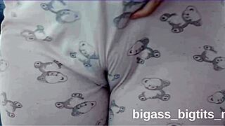 camel toe masturbation in pajamas looks so hot