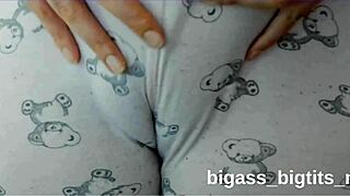 camel toe masturbation in pajamas looks so hot