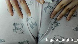 camel toe pussy n pajamas rubb ng pussy n pajamas
