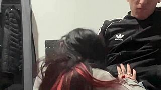 Pendeja argentina chupándola toda