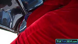 Amateur thai milf picked off street for ride