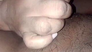 unsatisfied indian girlfriend gives hot beautiful blowjob 😍