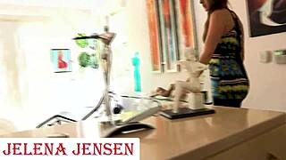 posing lesbians jelena jensen