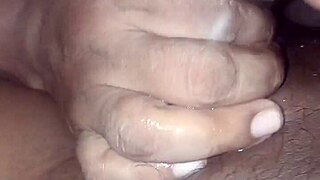 unsatisfied indian girlfriend gives hot beautiful blowjob 😍