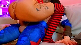levando rola fodendo gostoso tomando marreta do capitao america