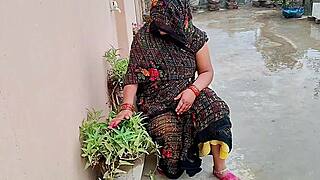 bhabhi ki garden me chudai ki with rough doggystyle