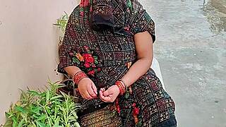 bhabhi ki garden me chudai ki with rough doggystyle