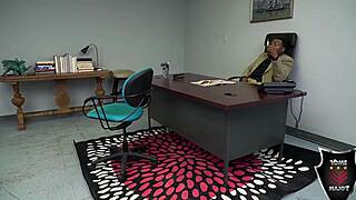 rome major drills riley nixon on table in raw interracial interview