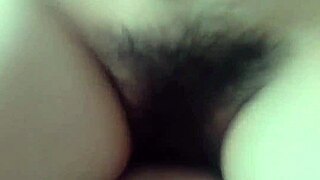 Amateur chica sexy follando con su novio parte 2