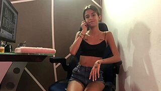 psychologist cannot resist seeing my big cock and fucks it in her tight pussy