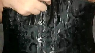 pinay pussy got really wet from taking a pinoy cock