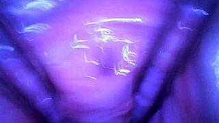 Lady soniac gets speculum microcamera treatment