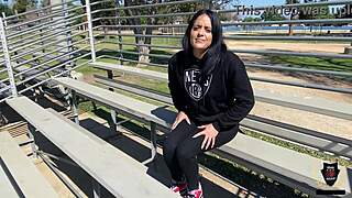 Yolanda yamz rome major thick curvy milf intense bedroom passion