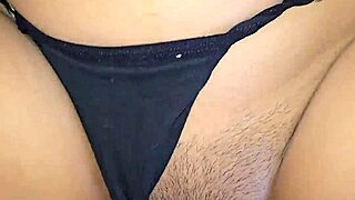 me dijo que le suba el volumen al tv para que los vecinos no escucharan cuando cogiamos panocha peluda